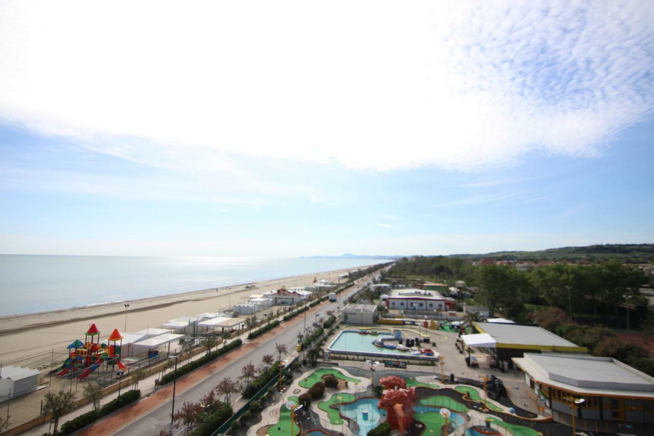 Grand Hotel Excelsior Senigallia Exterior foto
